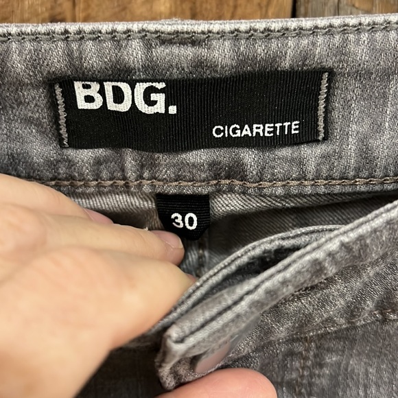 BDG Urban Outfitters Gray Ankle Cigarette Jeans 30 - Picture 2 of 6